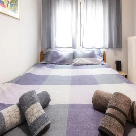 Renovated Penthouse In The Center Of * Larissa