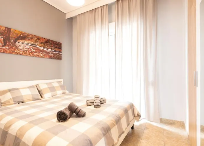 Renovated Penthouse In The Center Of